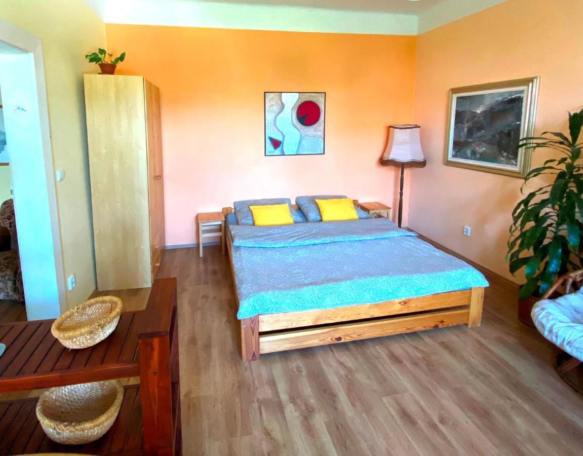 Apartman Flora Olomouc Luaran gambar