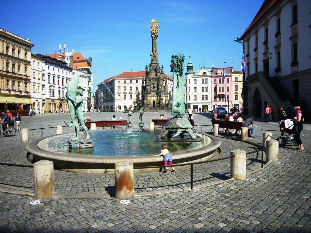 Apartman Flora Olomouc Luaran gambar